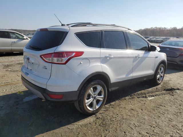 Image 3 of 2014 FORD ESCAPE SE 2014 with VIN 1FMCU9GX7EUE14381