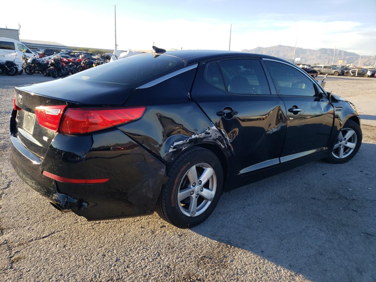 Image 3 of 2015 KIA OPTIMA LX 2015 with VIN 5XXGM4A7XFG368005