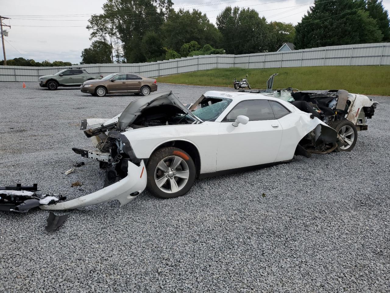 Изображение 1 2019 DODGE CHALLENGER SXT 2019 с VIN 2C3CDZAG6KH750491