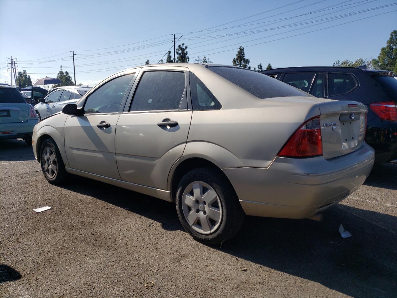 Изображение 2 2007 FORD FOCUS ZX4 2007 с VIN 1FAHP34N47W333756
