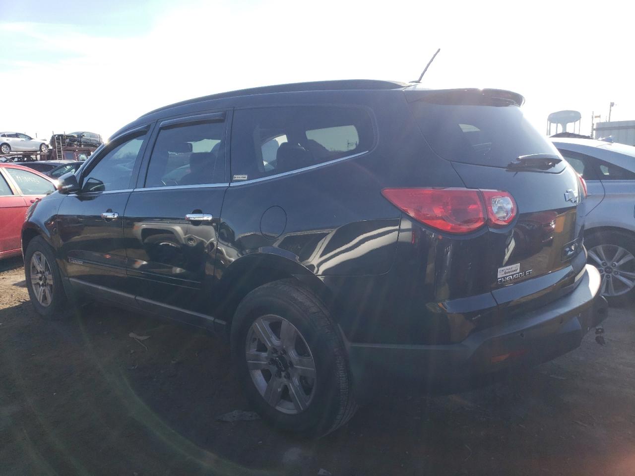 Изображение 2 2009 CHEVROLET TRAVERSE LT 2009 с VIN 1GNEV23D99S160906