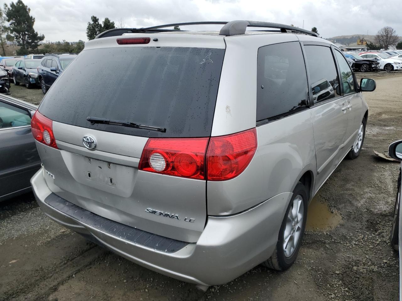 Obraz 3 z 2006 TOYOTA SIENNA CE 2006 z VIN 5TDZA23C96S522802