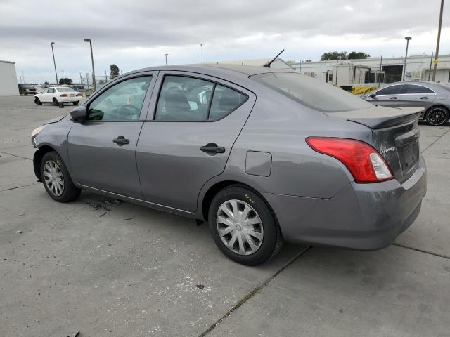 Obraz 2 z 2019 NISSAN VERSA S 2019 z VIN 3N1CN7AP3KL824098