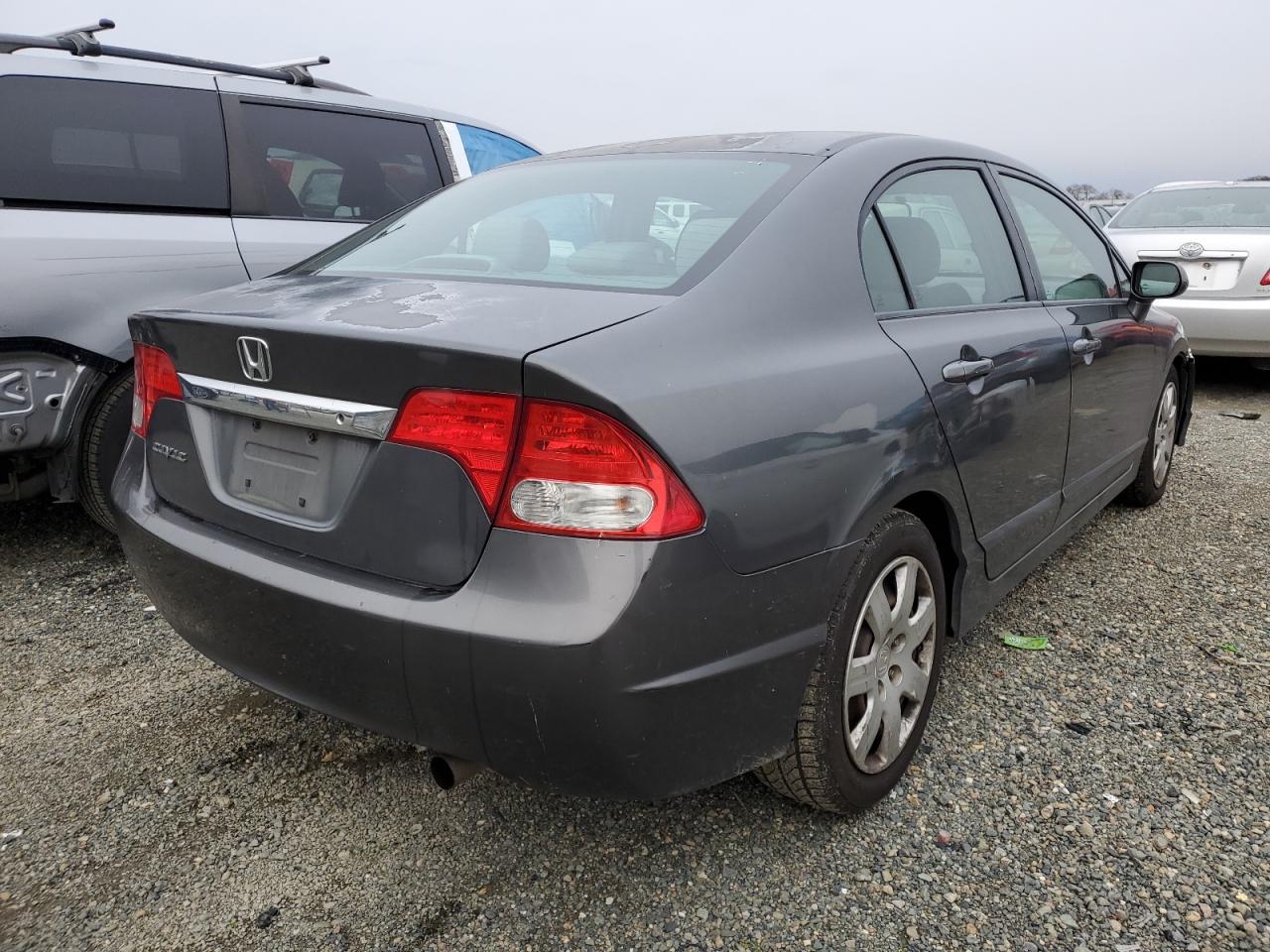 Изображение 3 2010 HONDA CIVIC LX 2010 с VIN 2HGFA1F58AH536077