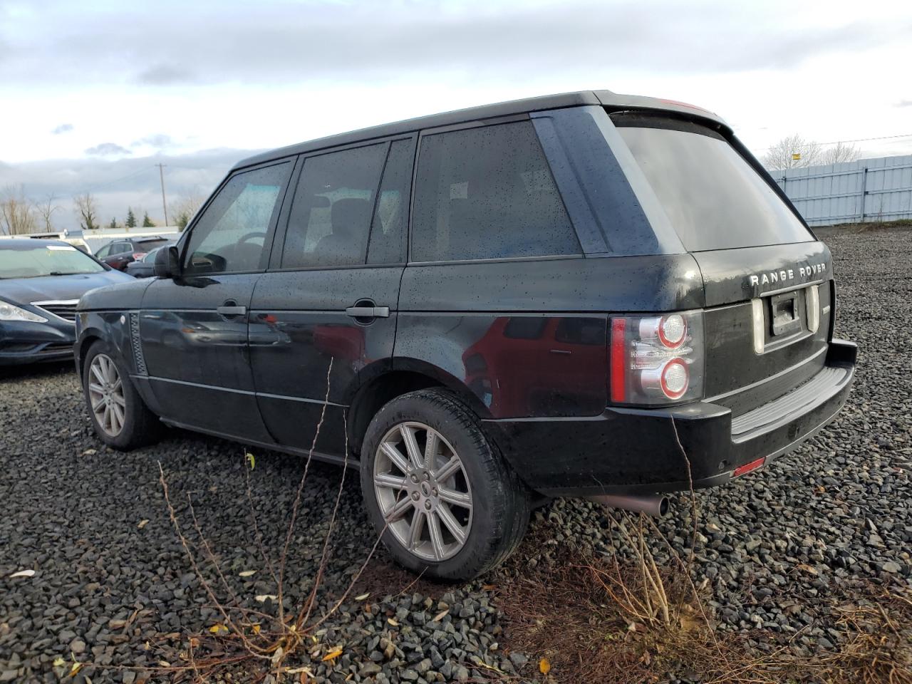 Image 2 of 2011 LAND ROVER RANGE ROVER HSE LUXURY 2011 with VIN SALMF1E42BA349801