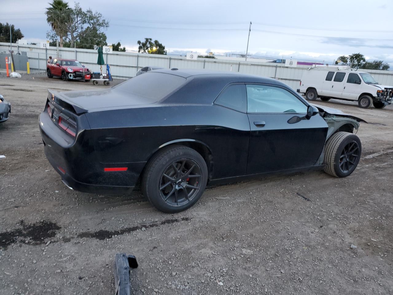 Obraz 3 z 2016 DODGE CHALLENGER SXT 2016 z VIN 2C3CDZAG0GH217642