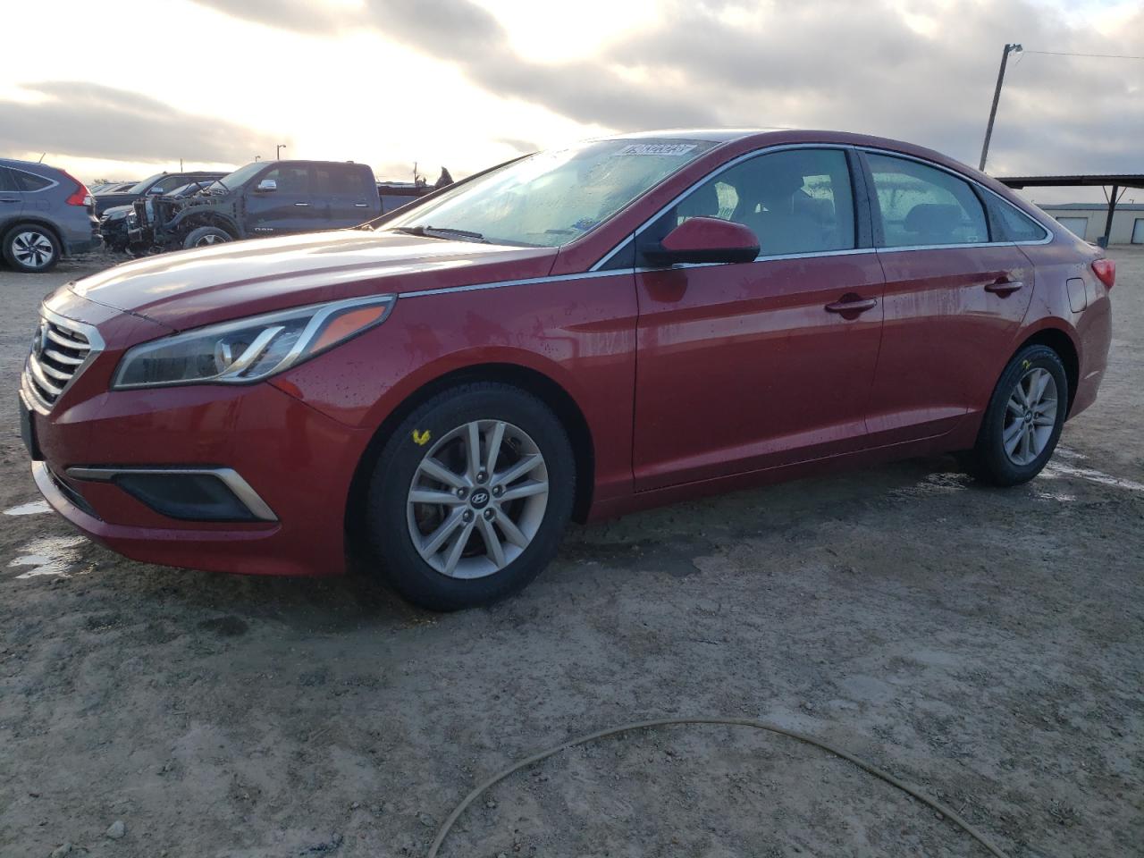 Изображение 1 2016 HYUNDAI SONATA SE 2016 с VIN 5NPE24AFXGH419609