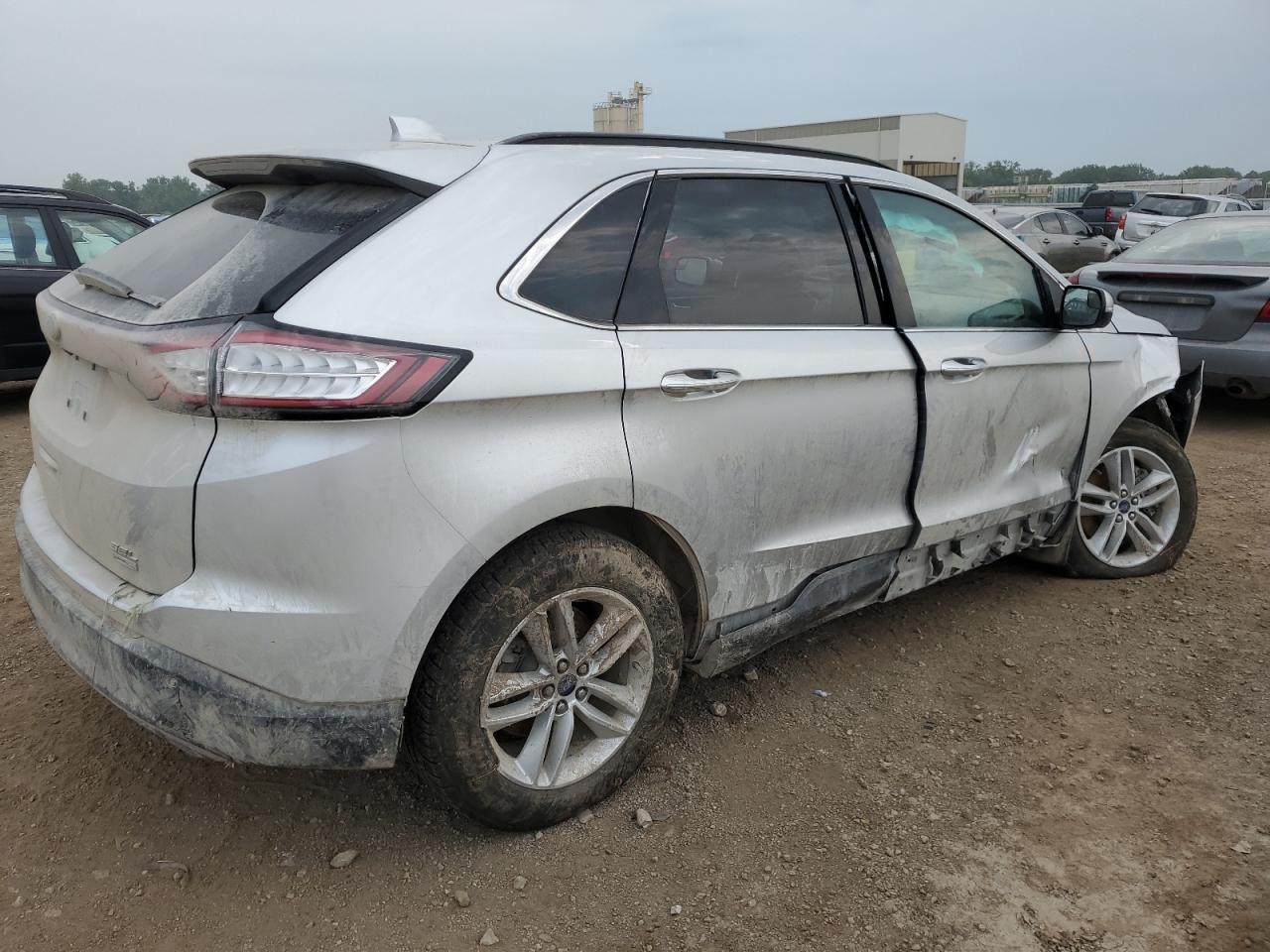 Изображение 3 Ford Edge Sel 2018 с VIN 2FMPK4J93JBB95018
