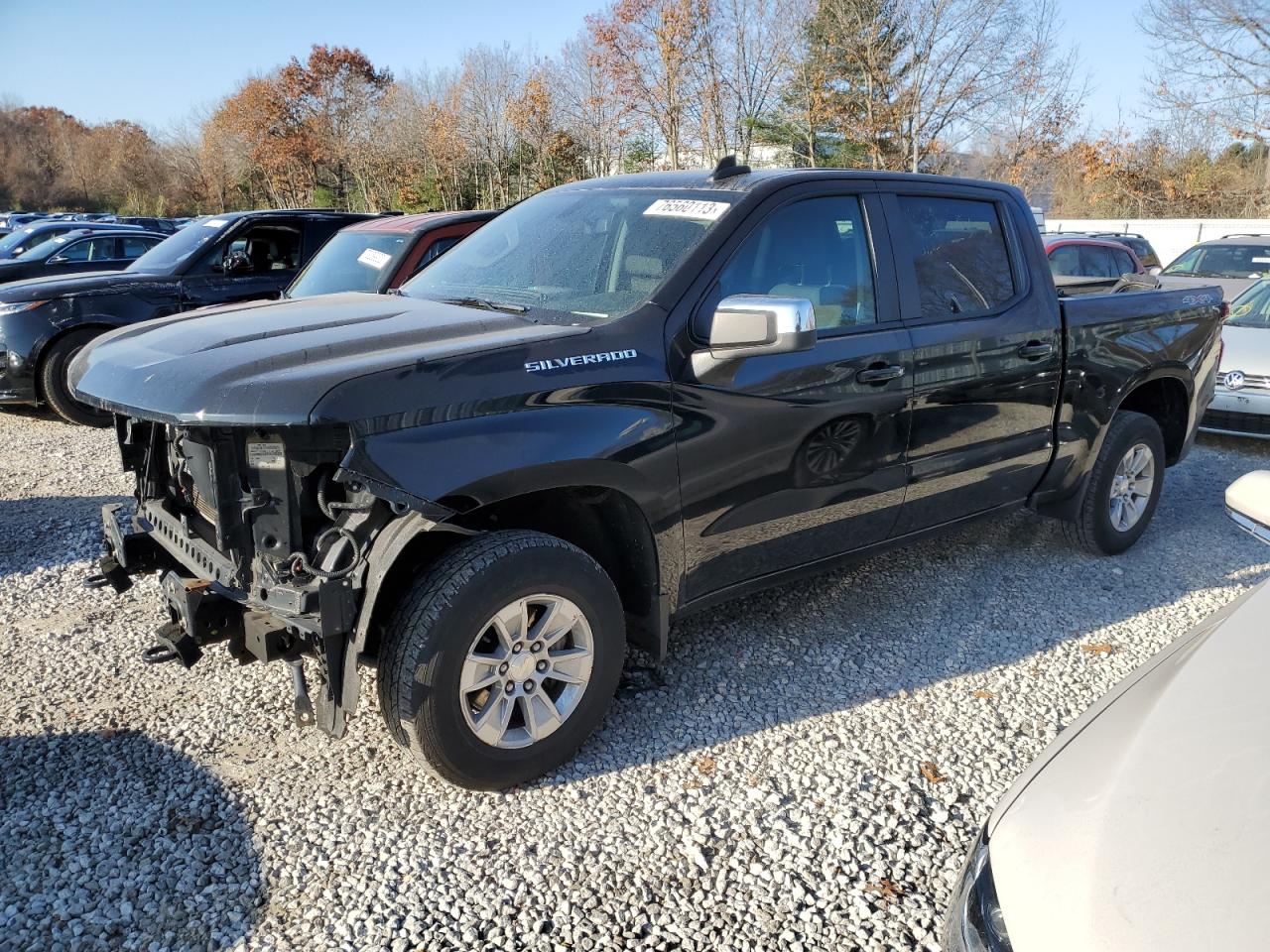 Image 1 of 2019 CHEVROLET SILVERADO K1500 LT 2019 with VIN 1GCUYDEDXKZ148555
