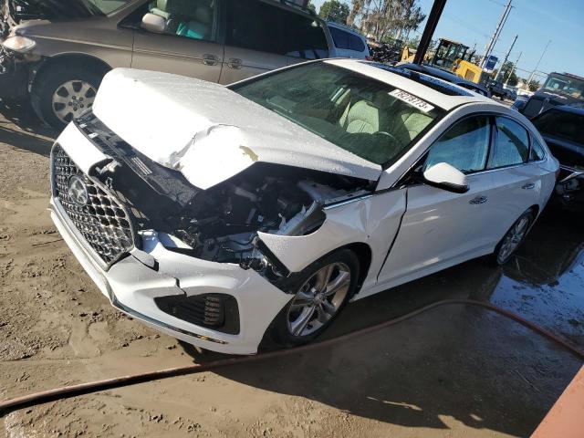Image 1 of 2019 HYUNDAI SONATA LIMITED 2019 with VIN 5NPE34AF3KH747332