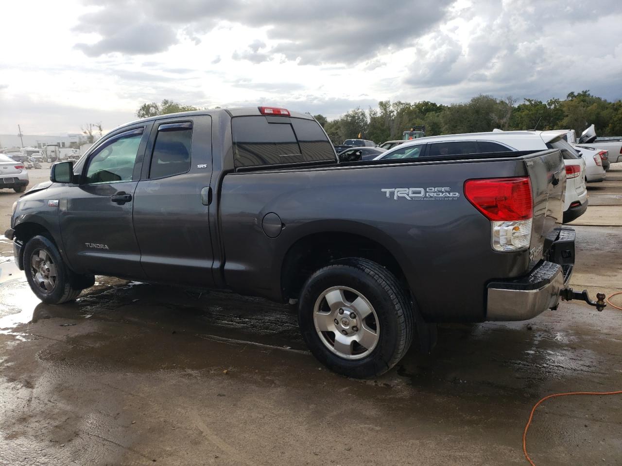 Изображение 2 2013 TOYOTA TUNDRA DOUBLE CAB SR5 2013 с VIN 5TFRY5F1XDX135013