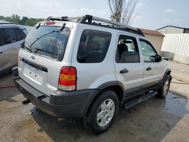 Image 3 of 2004 FORD ESCAPE XLT 2004 with VIN 1FMCU031X4KB18715