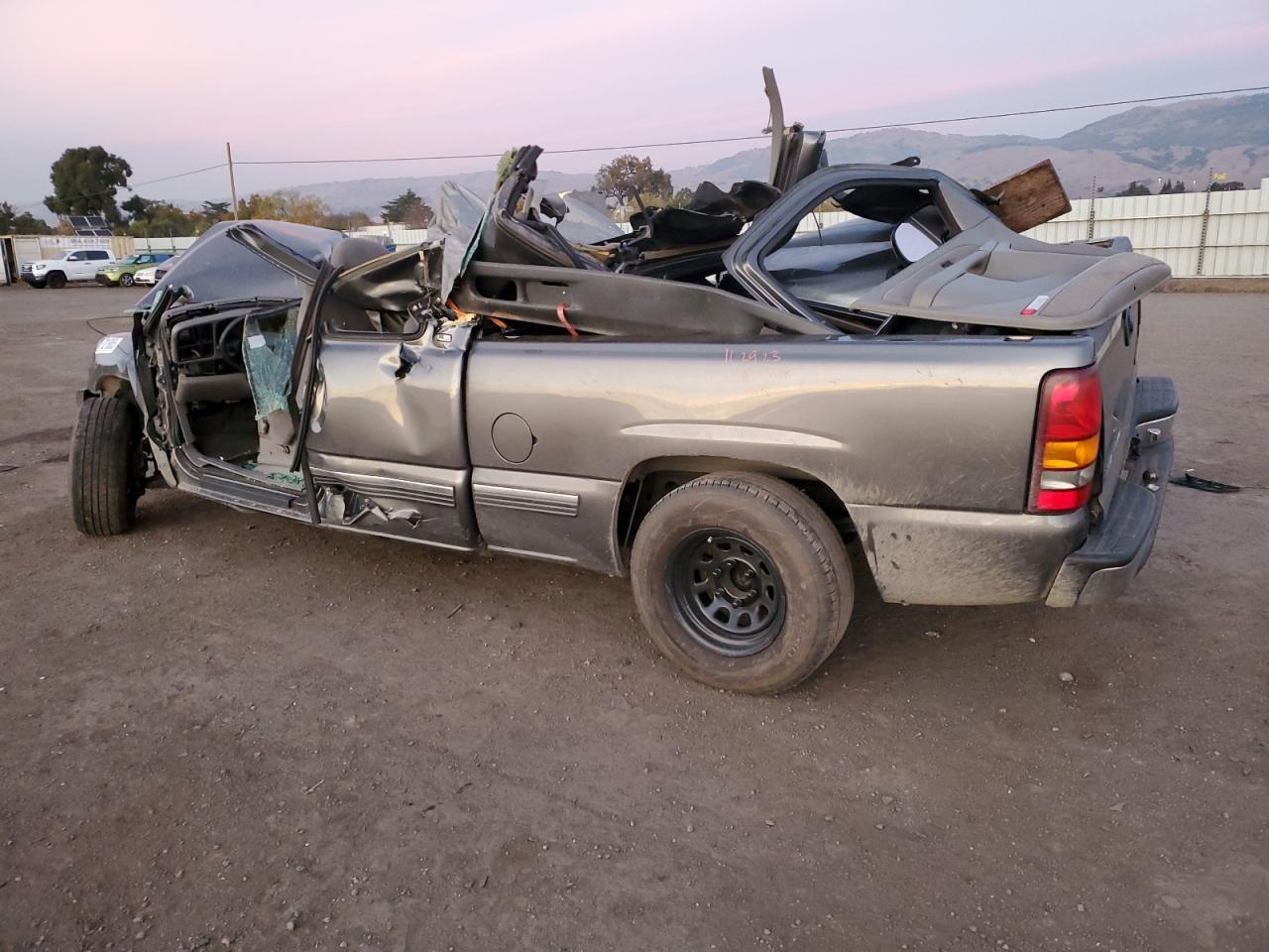 Изображение 2 1999 CHEVROLET SILVERADO C1500 1999 с VIN 2GCEC19VXX1258199