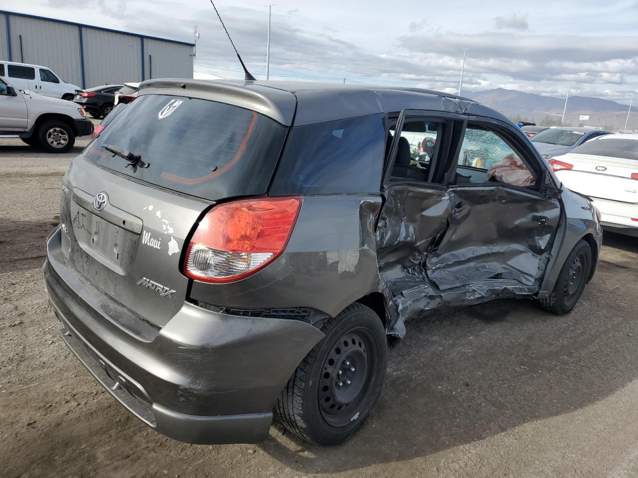 Obraz 3 z 2004 TOYOTA COROLLA MATRIX XR 2004 z VIN 2T1KR32E14C187916