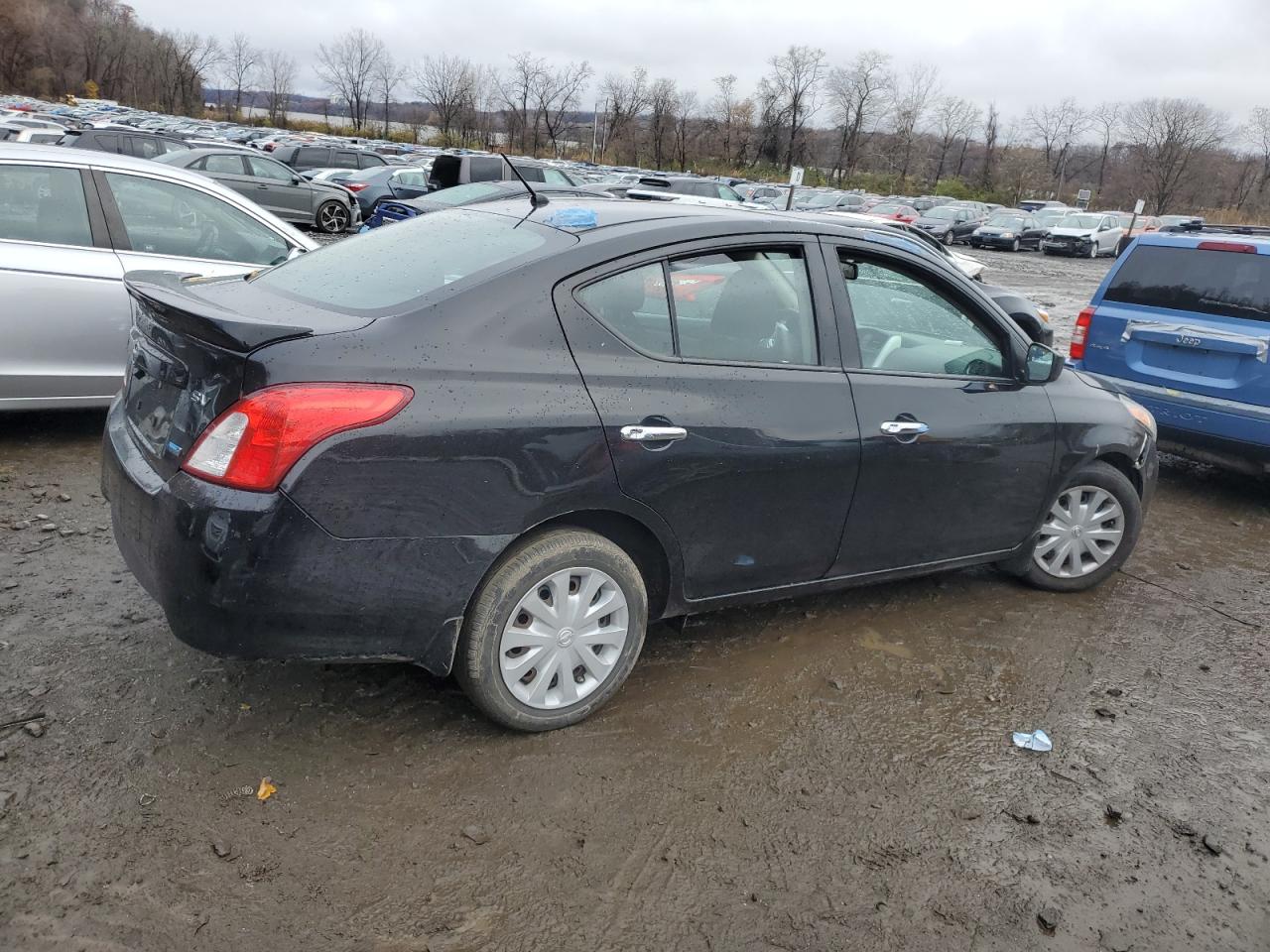 Obraz 3 z 2015 NISSAN VERSA S 2015 z VIN 3N1CN7AP5FL830815
