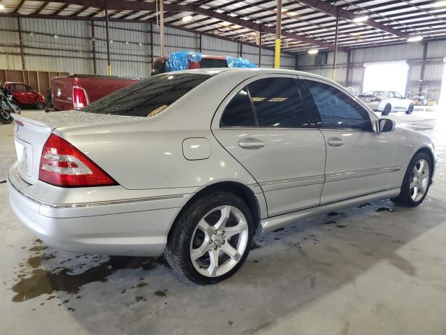 Obraz 3 z 2007 MERCEDES-BENZ C 230 2007 z VIN WDBRF52H27E025838