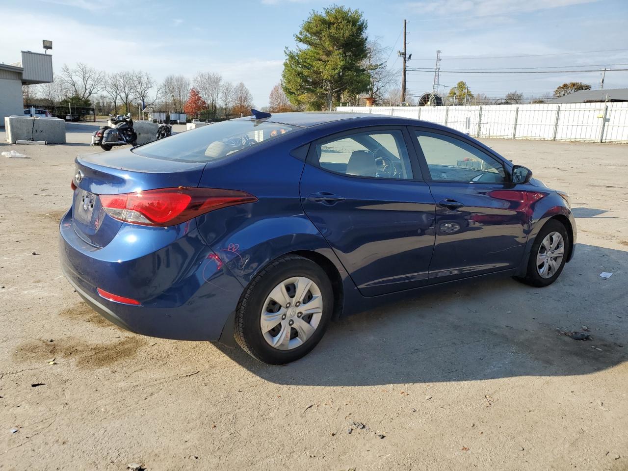 Obraz 3 z 2016 HYUNDAI ELANTRA SE 2016 z VIN 5NPDH4AE9GH782324