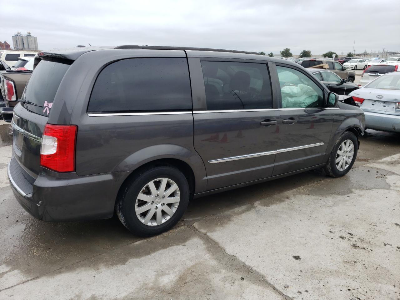 Image 3 of 2015 CHRYSLER TOWN & COUNTRY TOURING 2015 with VIN 2C4RC1BG3FR582835