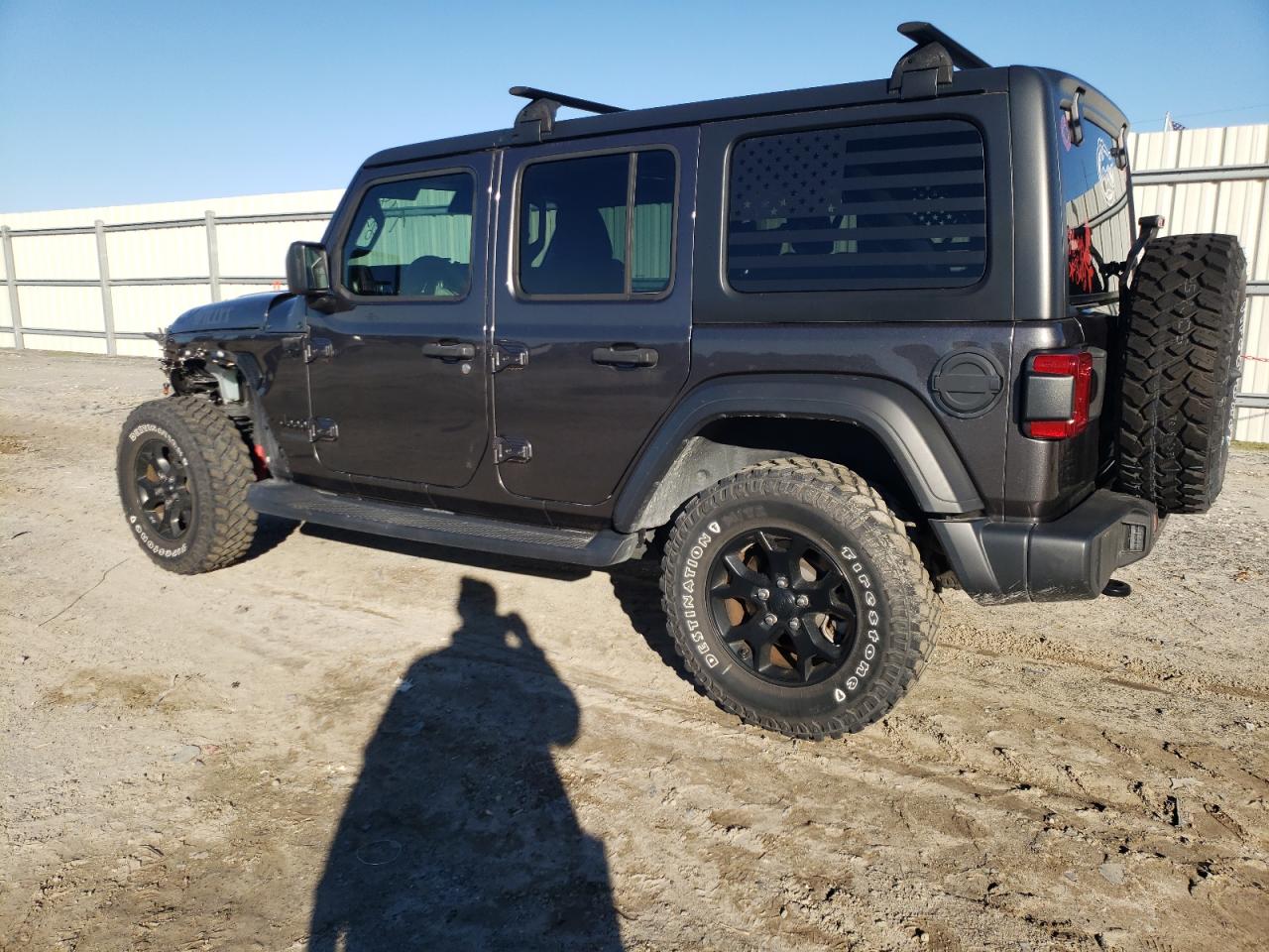 Image 2 of 2020 JEEP WRANGLER UNLIMITED SPORT 2020 with VIN 1C4HJXDN7LW339614