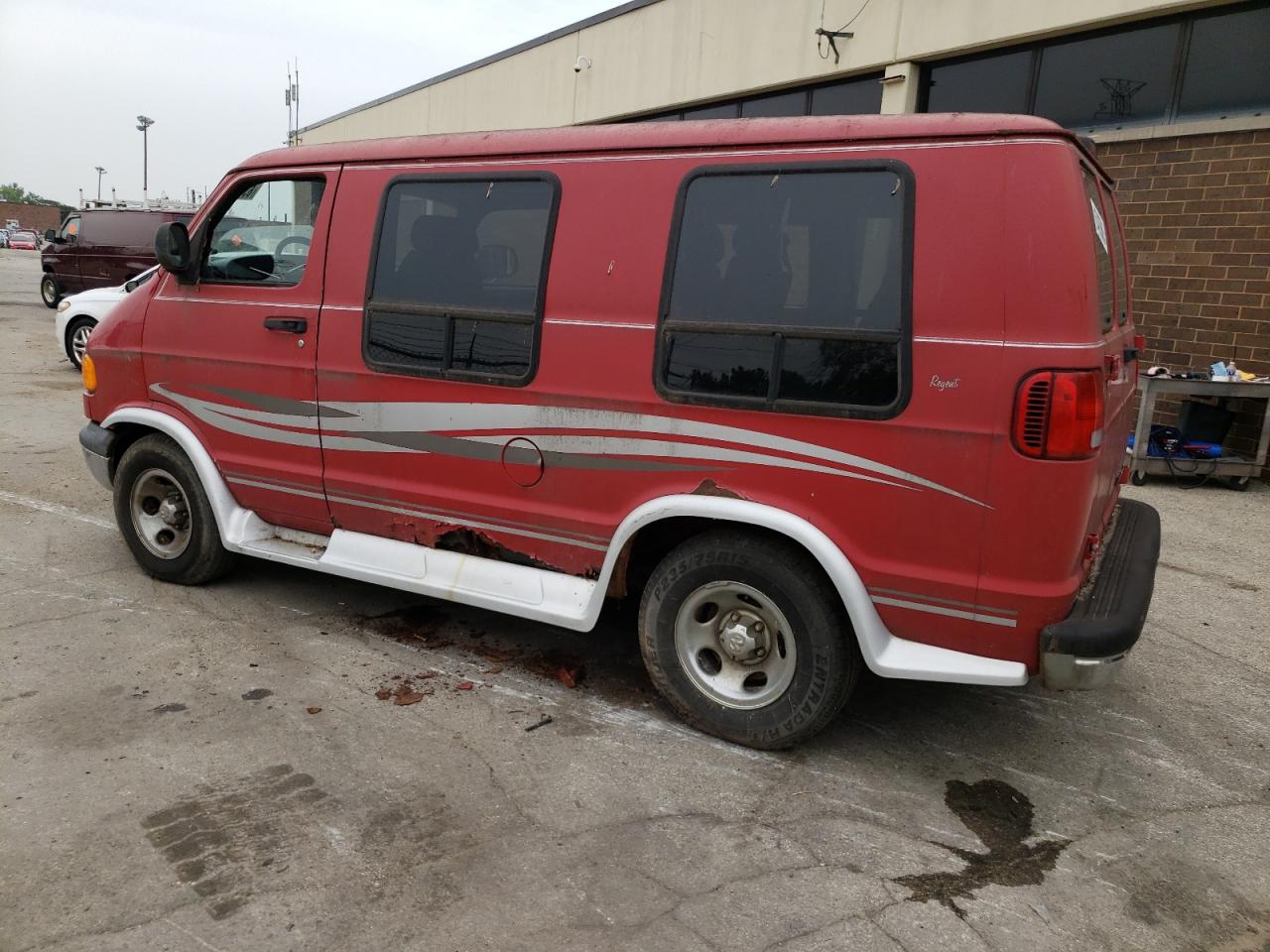Изображение 2 2002 DODGE RAM VAN B1500 2002 с VIN 2B6HB11X22K132875