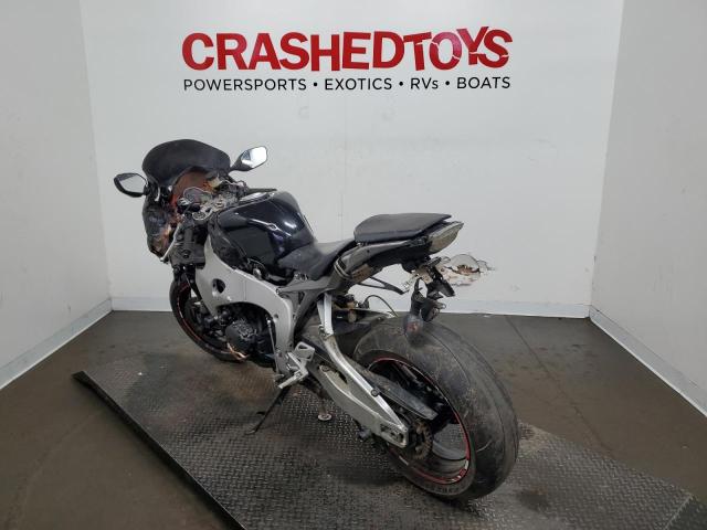 Image 3 of 2011 HONDA CBR1000 RR 2011 with VIN JH2SC5946BK300384