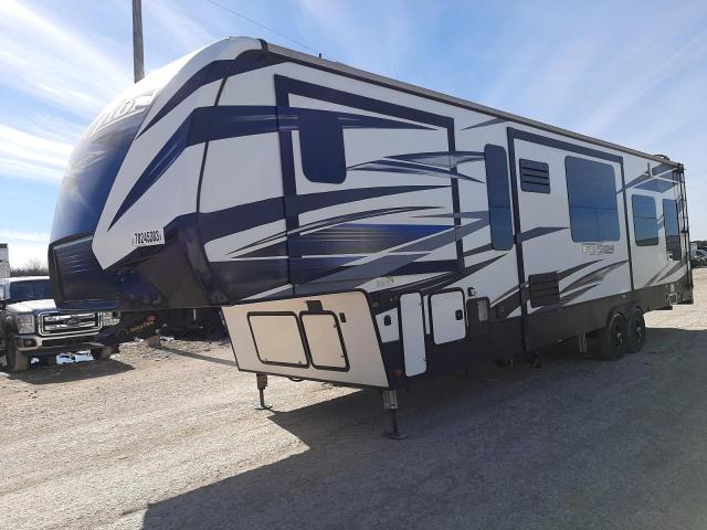 Obraz 2 z 2018 KEYSTONE FUZION 2018 z VIN 4YDF36927JF810925