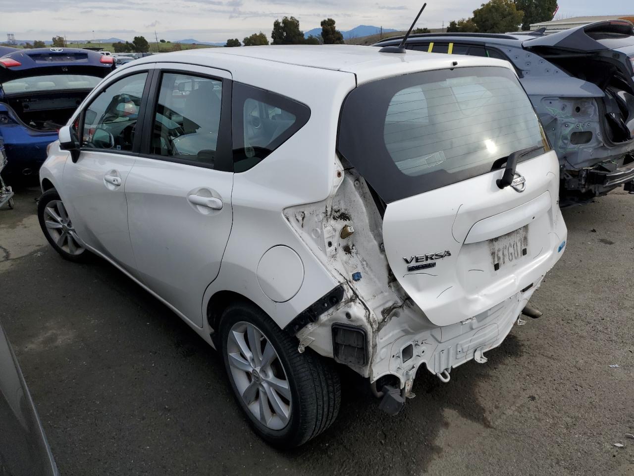 Image 2 of 2014 NISSAN VERSA NOTE S 2014 with VIN 3N1CE2CP4EL381254