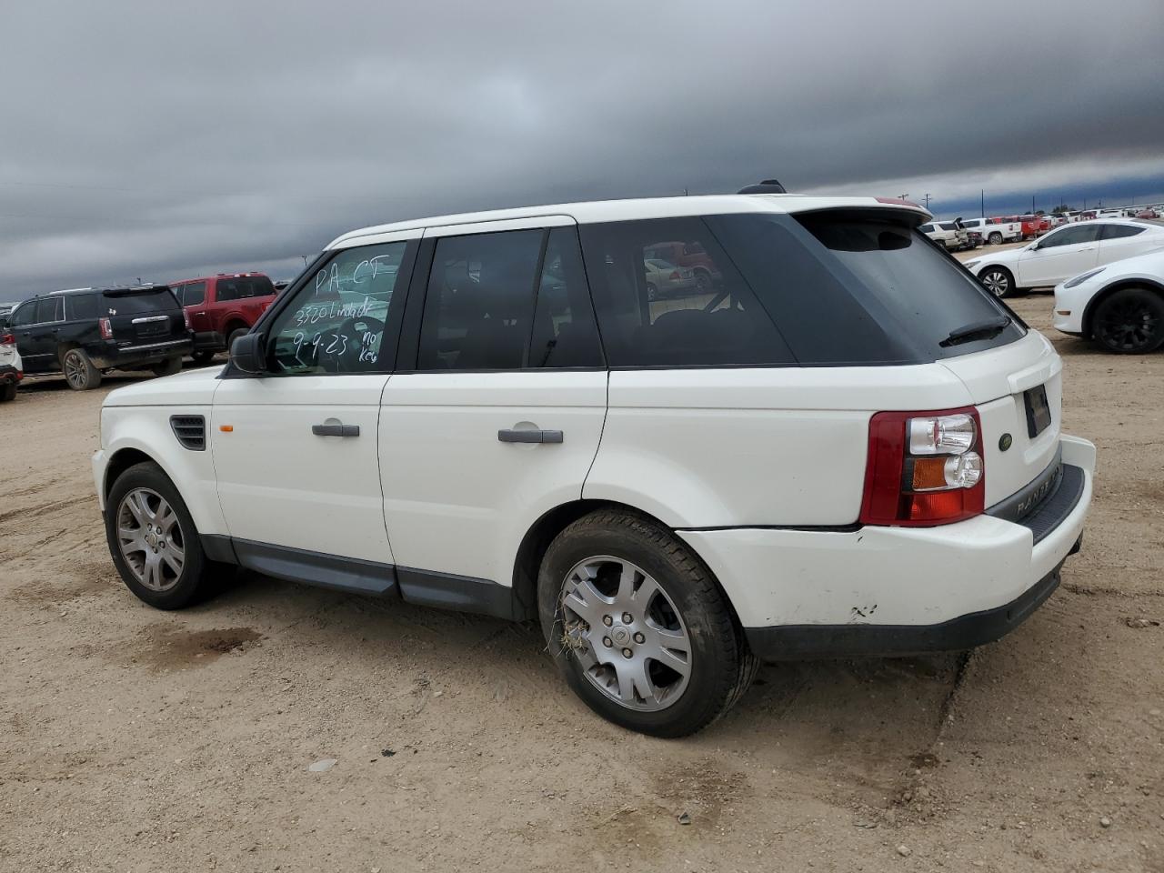 Obraz 2 z 2008 LAND ROVER RANGE ROVER SPORT HSE 2008 z VIN SALSF25448A125449