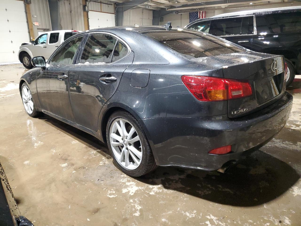 Image 2 of 2007 LEXUS IS 250 2007 with VIN JTHBK262272040942