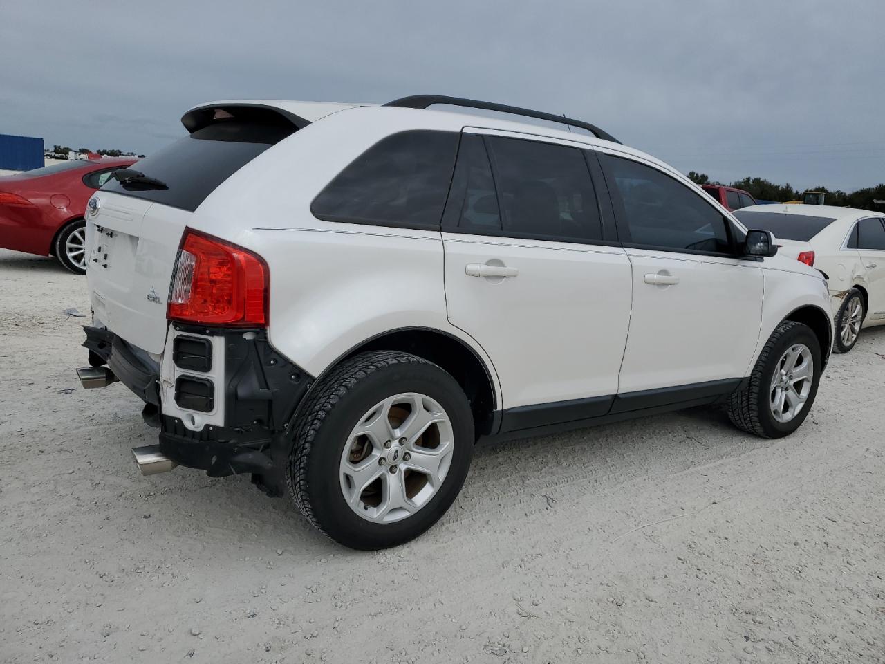 Image 3 of 2013 FORD EDGE SEL 2013 with VIN 2FMDK3JC3DBB28657