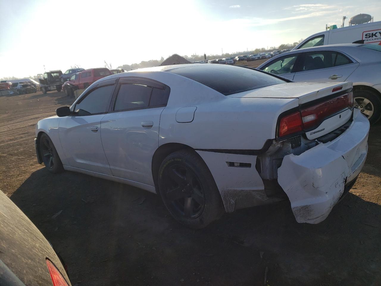 Изображение 2 2012 DODGE CHARGER POLICE 2012 с VIN 2C3CDXATXCH237294