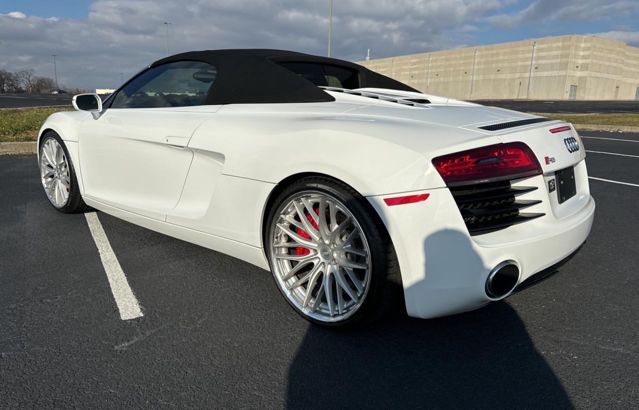Image 3 of 2014 AUDI R8 4.2 QUATTRO 2014 with VIN WUASUAFG2EN000926