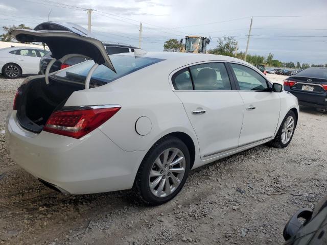 Obraz 3 z 2016 BUICK LACROSSE  2016 z VIN 1G4GB5G39GF103538