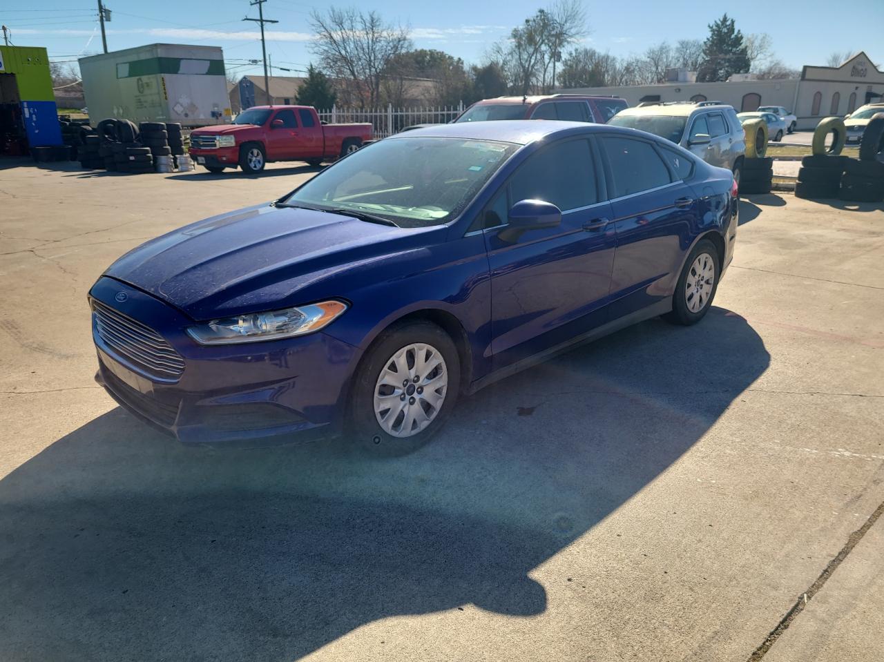 Изображение 2 2014 FORD FUSION S 2014 с VIN 3FA6P0G77ER256030