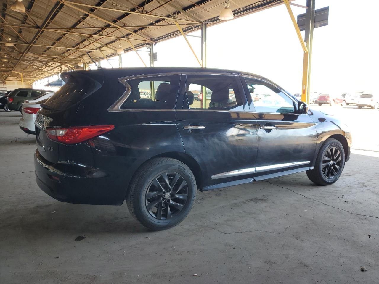 Image 3 of 2013 INFINITI JX35  2013 with VIN 5N1AL0MM9DC325173