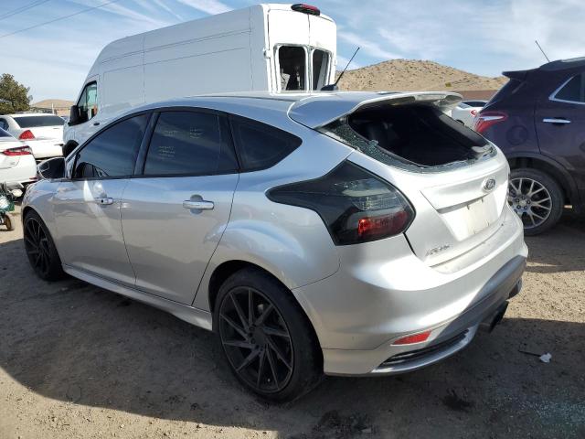 Image 2 of 2013 FORD FOCUS ST 2013 with VIN 1FADP3L96DL352096