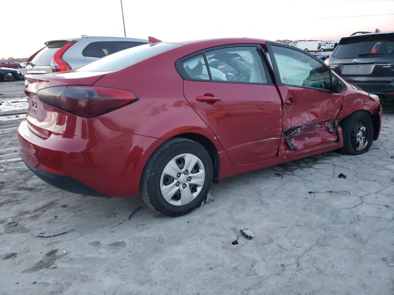 Image 3 of 2016 KIA FORTE LX 2016 with VIN KNAFK4A69G5567199