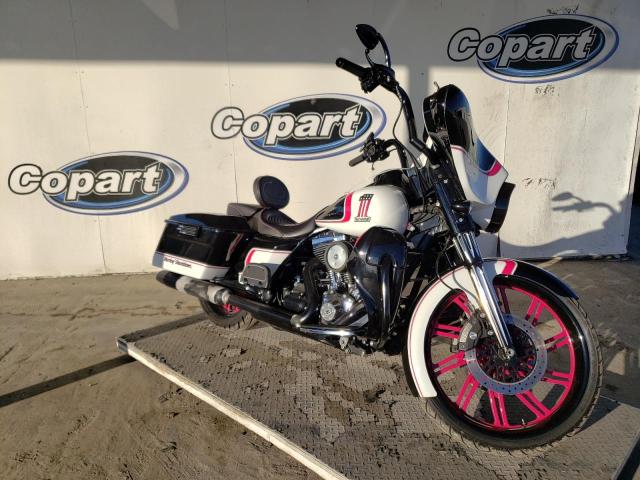 Obraz 2012 HARLEY-DAVIDSON FLHTK ELECTRA GLIDE ULTRA LIMITED 2012