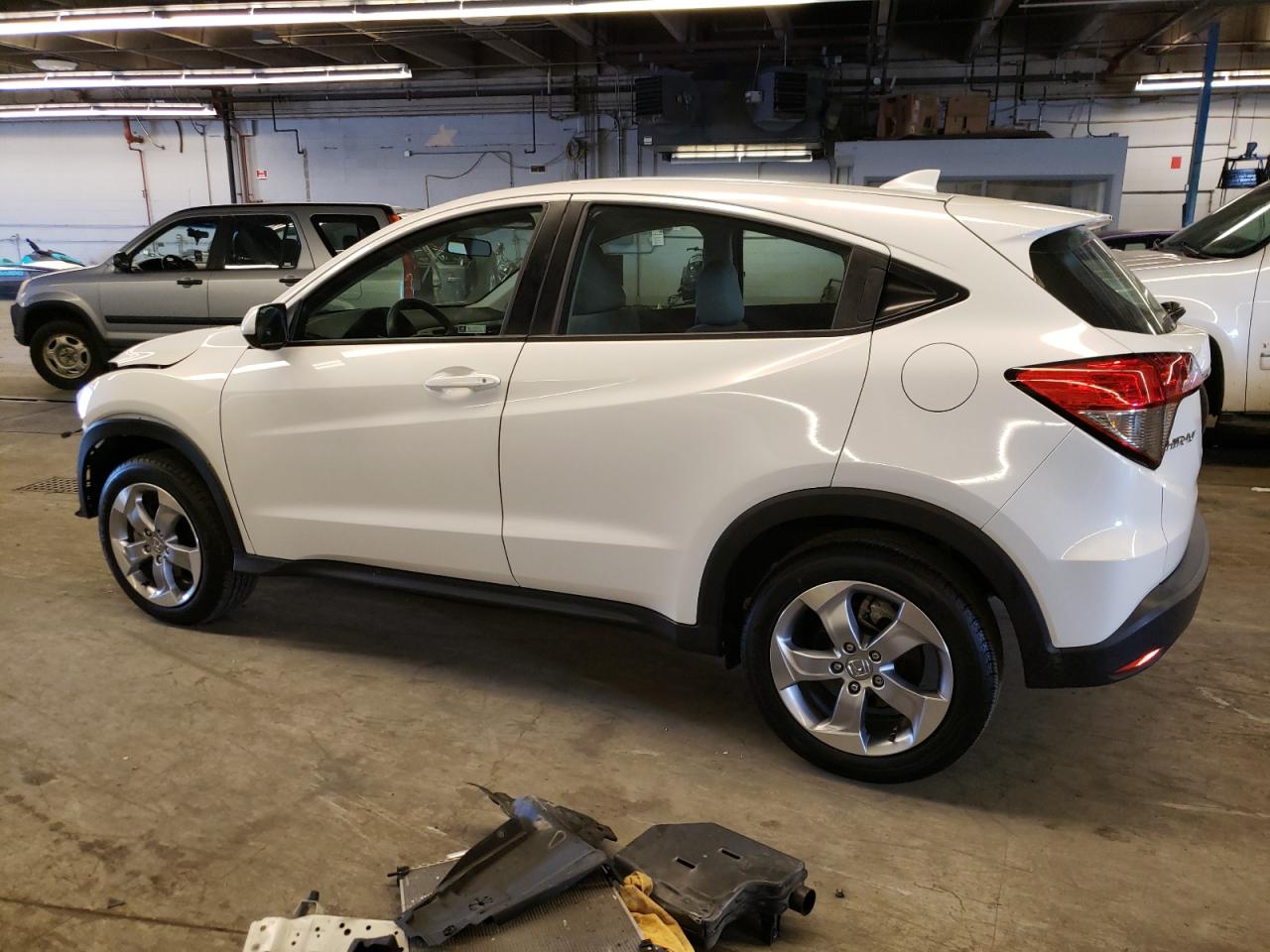 Изображение 3 2020 HONDA HR-V LX 2020 с VIN 3CZRU6H30LM724764