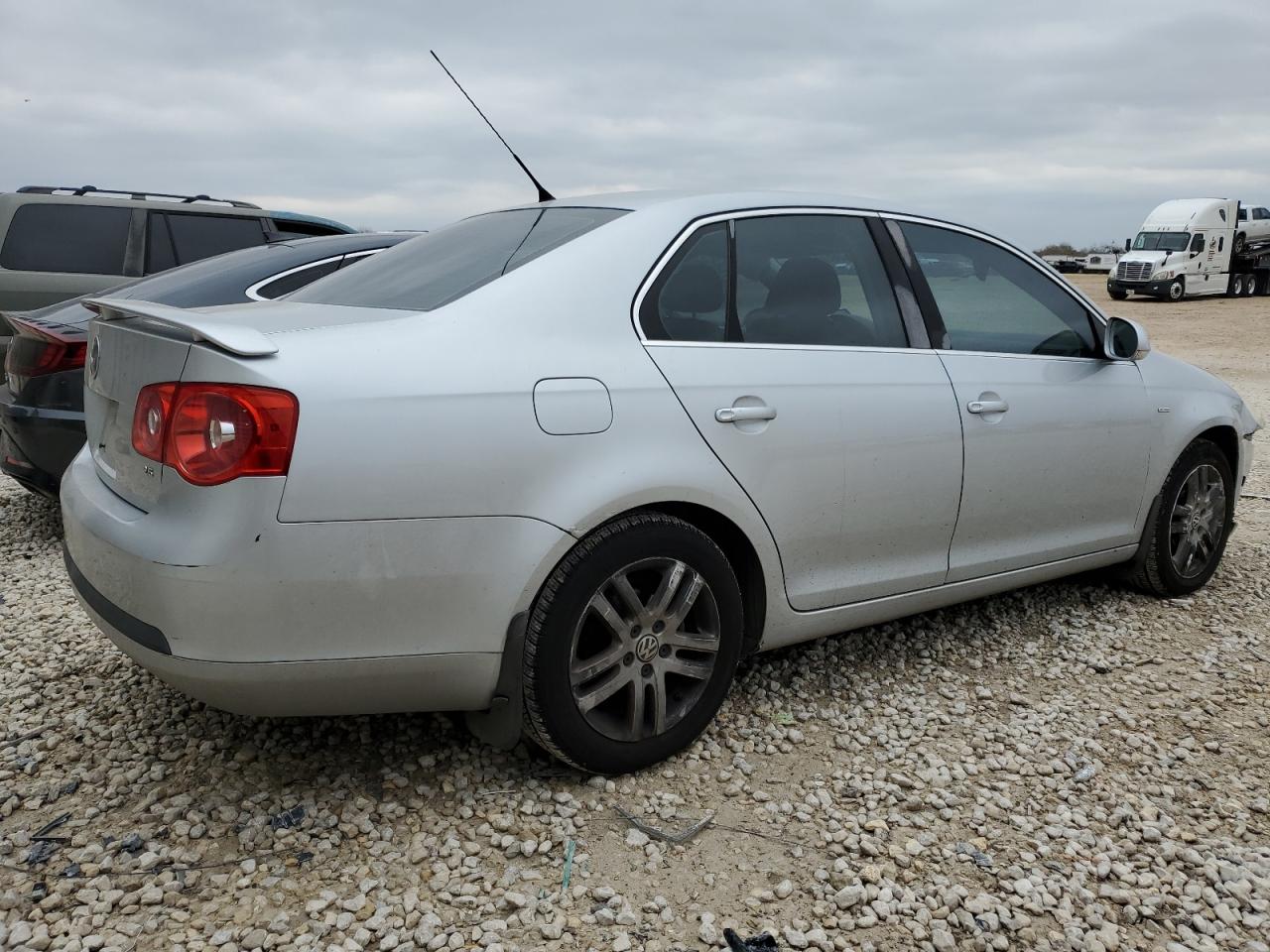Image 3 of 2007 VOLKSWAGEN JETTA WOLFSBURG 2007 with VIN 3VWEF71K97M053992