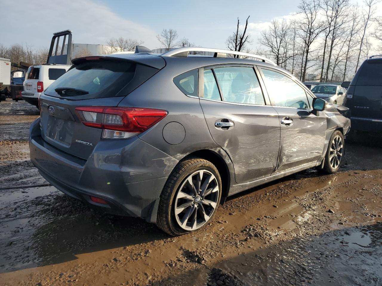 Image 3 of 2021 SUBARU IMPREZA LIMITED 2021 with VIN 4S3GTAT64M3717520