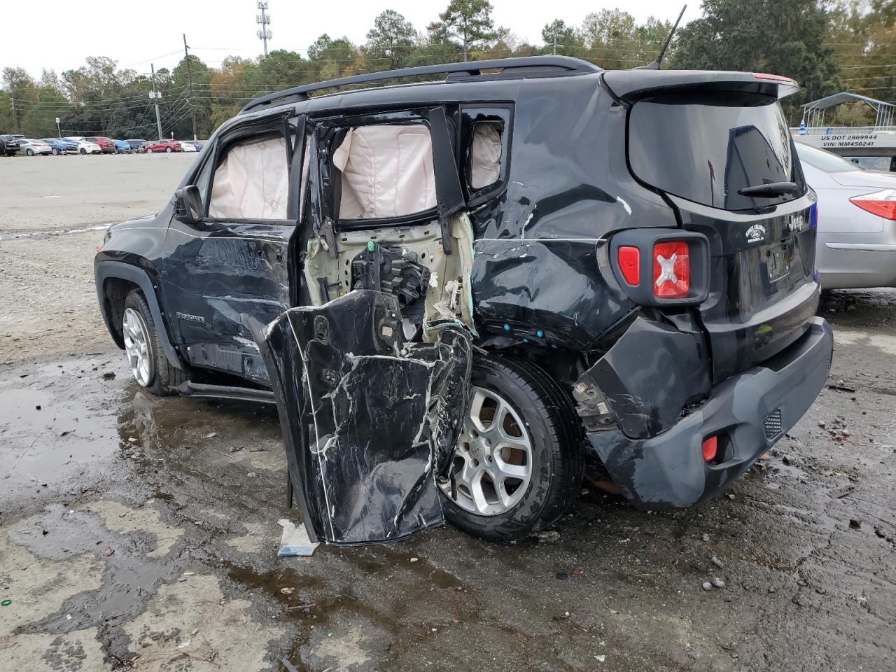 Image 2 of 2015 JEEP RENEGADE LATITUDE 2015 with VIN ZACCJABT8FPB45068