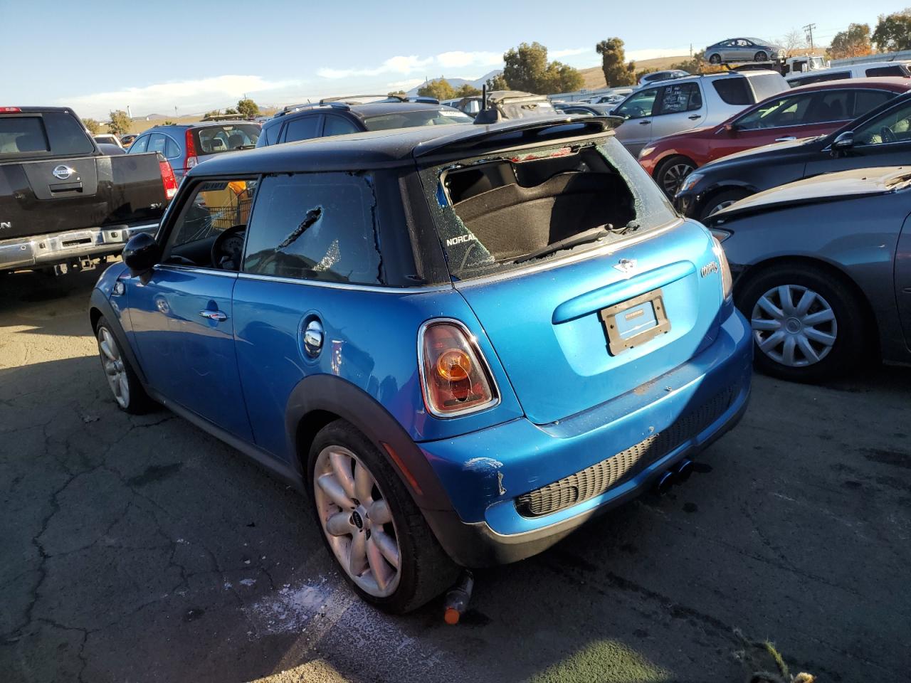 Изображение 2 2008 MINI COOPER S 2008 с VIN WMWMF73528TV35600