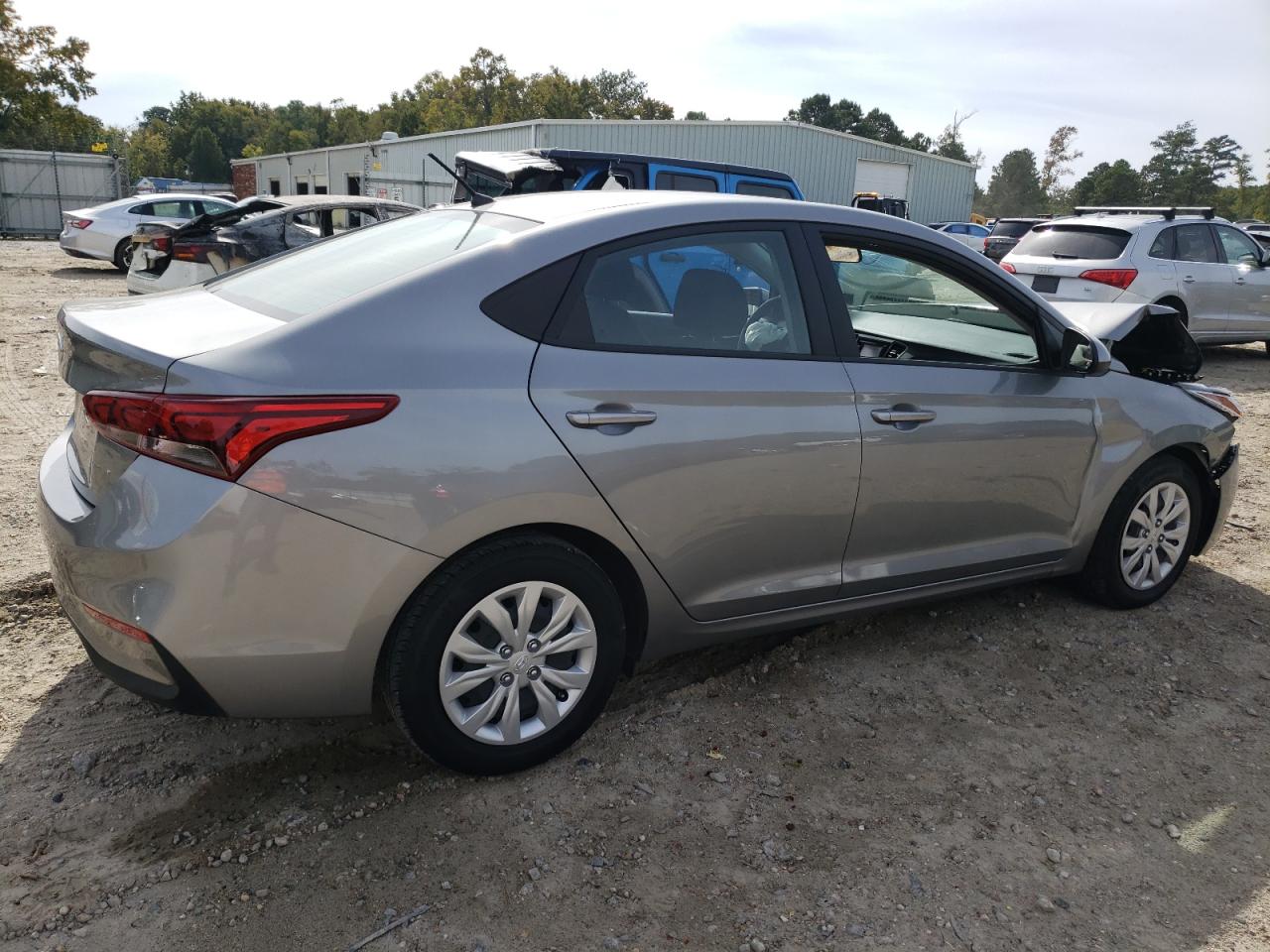 Image 3 of 2021 HYUNDAI ACCENT SE 2021 with VIN 3KPC24A6XME144900