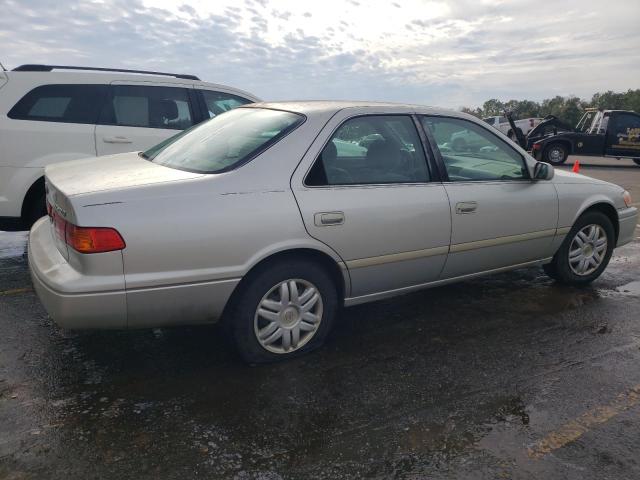Image 3 of 2001 TOYOTA CAMRY CE 2001 with VIN 4T1BG22K91U805595