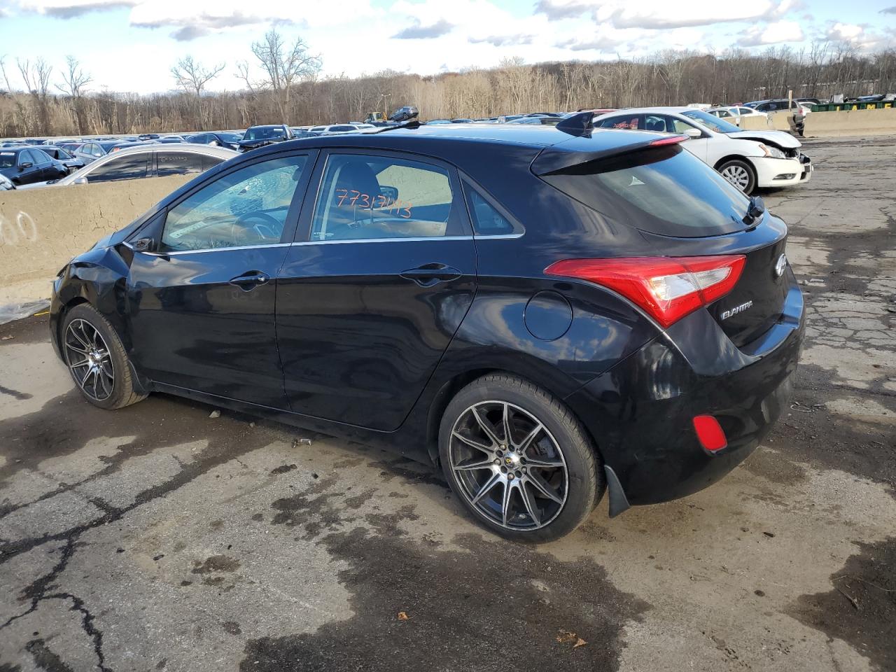 Obraz 2 z 2014 HYUNDAI ELANTRA GT  2014 z VIN KMHD35LH7EU209710