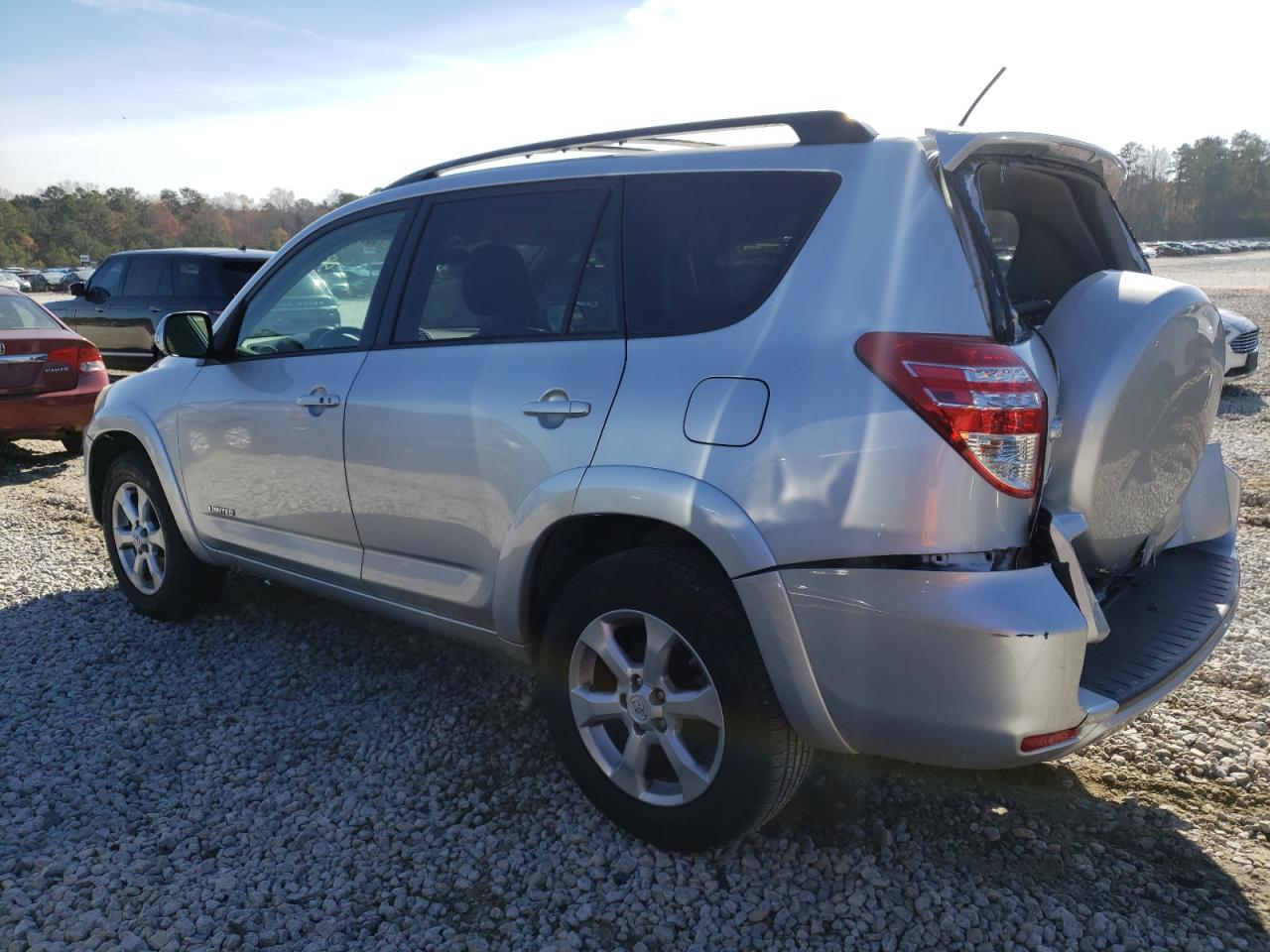 Image 2 of 2010 TOYOTA RAV4 LIMITED 2010 with VIN 2T3DK4DV6AW028567