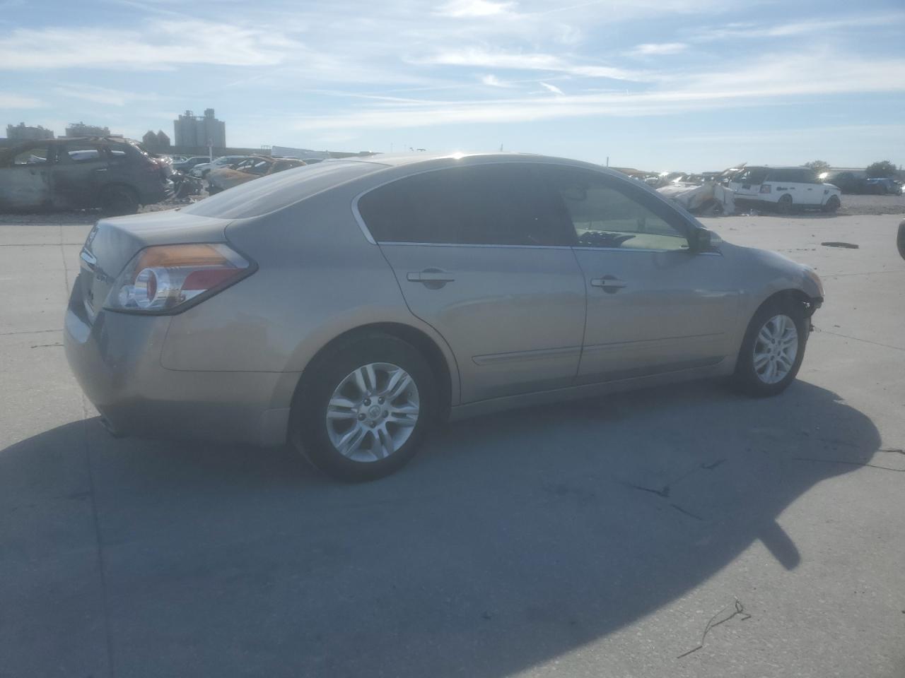 Obraz 3 z 2012 NISSAN ALTIMA BASE 2012 z VIN 1N4AL2AP2CC115596