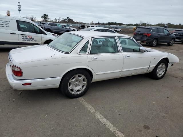 Obraz 3 z 2003 JAGUAR XJ8  2003 z VIN SAJDA14C73LF58590
