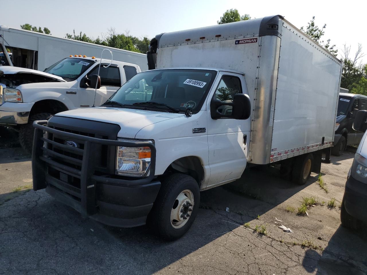 Image 1 of 2021 FORD ECONOLINE E350 SUPER DUTY CUTAWAY VAN 2021 with VIN 1FDWE3FN2MDC12456